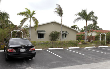 1211 NE 8th Ave in Delray Beach, FL - Building Photo - Building Photo