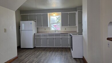 212 S Badger Ave in Appleton, WI - Building Photo - Building Photo