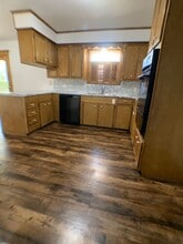 707 N Lane Wells Dr in Longview, TX - Building Photo - Building Photo