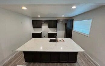 2123 33rd St in Lubbock, TX - Building Photo - Building Photo