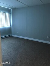 82 Crescent St in Saratoga Springs, NY - Building Photo - Building Photo