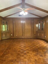 5700 Spring Cypress Rd in Spring, TX - Foto de edificio - Building Photo