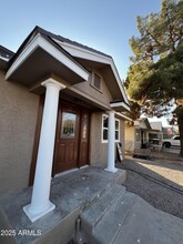 8255 W Madison St in Peoria, AZ - Building Photo - Building Photo