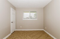 6823 Hanley Ln photo'