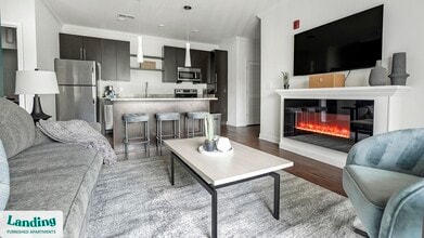 11010 Northlake Landing Dr, Unit 1-307 in Charlotte, NC - Building Photo - Building Photo