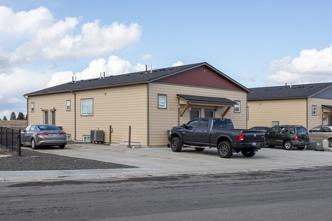 Defender Homes Airway Heights in Airway Heights, WA - Building Photo - Building Photo