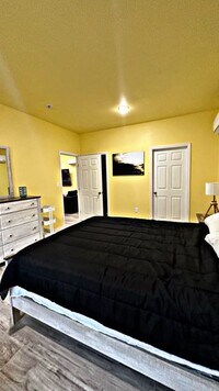 4364 Harvest Ln photo'