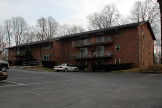 Lawrence Hill Apartments in Havertown, PA - Building Photo - Building Photo