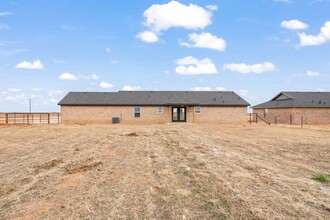 10609 N County Rd 2800 in Lubbock, TX - Building Photo - Building Photo