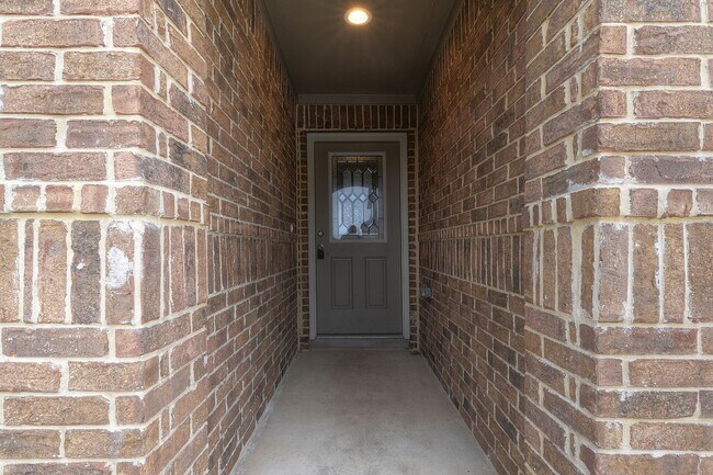 108 Lance Trl in San Marcos, TX - Building Photo - Building Photo
