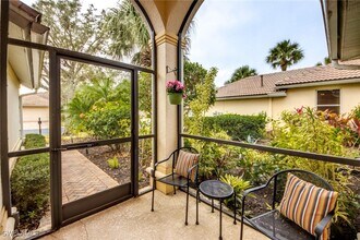 10541 Bella Vista Dr in Ft. Myers, FL - Building Photo - Building Photo