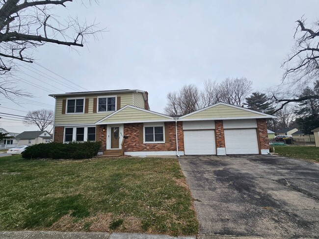 621 William St in Dover, DE - Building Photo - Building Photo