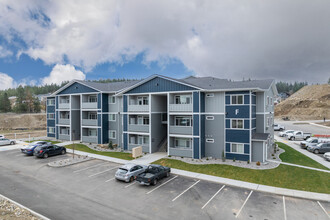 Carnahan West in Spokane Valley, WA - Foto de edificio - Building Photo