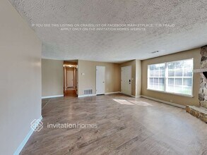 2463 Mistletoe Ln SW in Snellville, GA - Building Photo - Building Photo