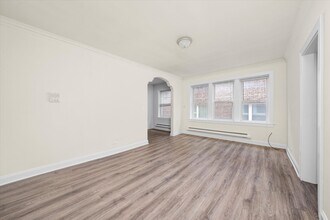 2936 W Palmer St in Chicago, IL - Building Photo - Building Photo