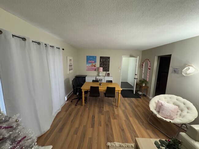 217 Collingwood St in Kingston, ON - Building Photo - Building Photo