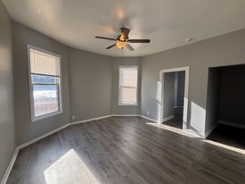 7249 S Ridgeland Ave, Unit 3 in Chicago, IL - Building Photo