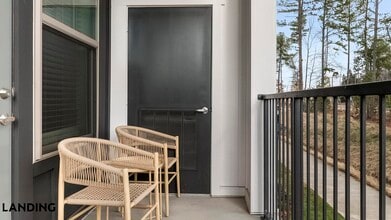 11122 Hambright Jct Dr, Unit F302 in Huntersville, NC - Building Photo - Building Photo