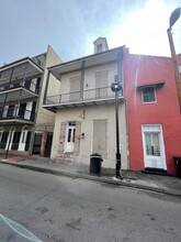 410 Dauphine St in New Orleans, LA - Building Photo - Building Photo