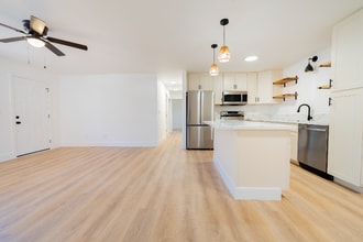 2114 Hewahewa Dr, Unit A in Wailuku, HI - Building Photo - Building Photo