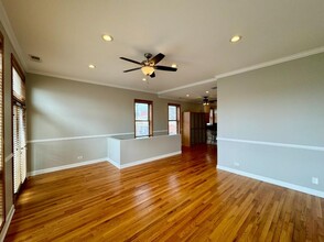1537 N Fairfield Ave in Chicago, IL - Building Photo - Building Photo