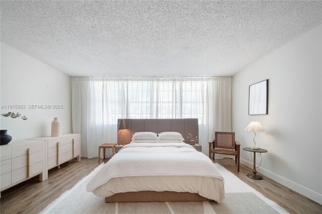 property at 999 Brickell Bay Dr