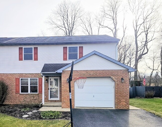 property at 91 Sunrise Cir