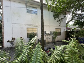 1707 SW 24th St in Fort Lauderdale, FL - Building Photo - Building Photo