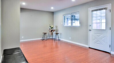 1206 Elliott Dr in Vallejo, CA - Building Photo - Building Photo