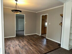 1506 Dunlora Rd in Towson, MD - Building Photo - Building Photo