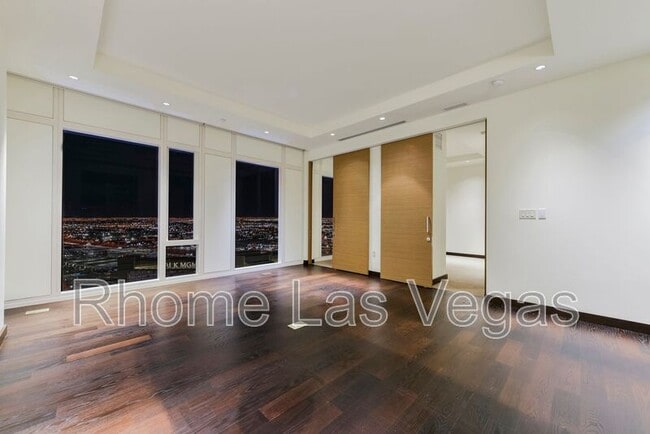 3750 Las Vegas Blvd S in Las Vegas, NV - Building Photo - Building Photo
