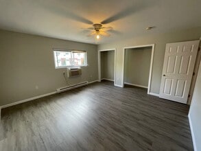 63 Glade St in West Haven, CT - Building Photo - Building Photo