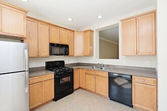 113 Melbourne Park Circle in Charlottesville, VA - Building Photo - Building Photo