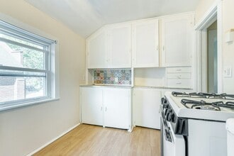 112 N Few St in Madison, WI - Building Photo - Building Photo