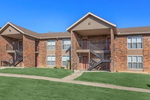 Summit at the Villages at Waco Apartments