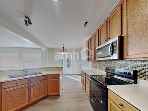6108 The Meadows Ln in Harrisburg, NC - Building Photo - Building Photo