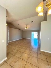 2002 Coral Reef Rd, Unit The Finery-561 in Pensacola, FL - Building Photo - Building Photo
