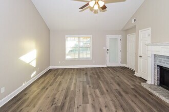9846 Riggan Dr in Olive Branch, MS - Building Photo - Building Photo
