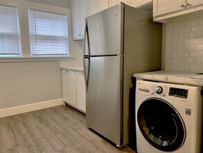 2021 Kane St in Houston, TX - Building Photo - Building Photo