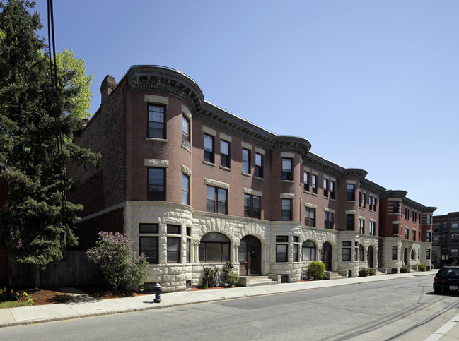 Sam-Son Apartments in Brookline, MA - Building Photo - Building Photo