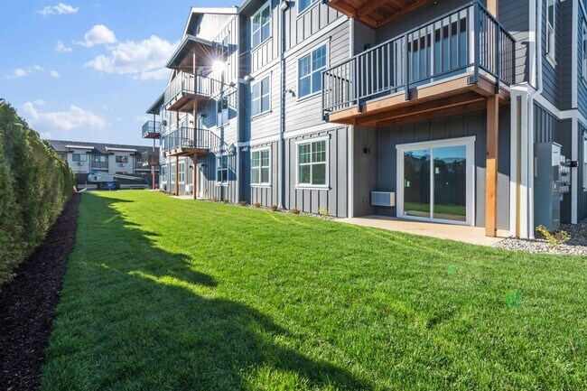 8889 Depot Road Apartments in Lynden, WA - Building Photo - Interior Photo
