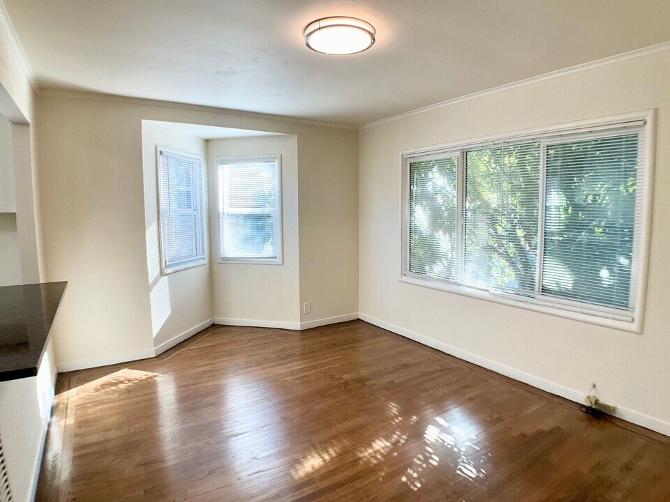 738 Innes Ave in San Francisco, CA - Building Photo