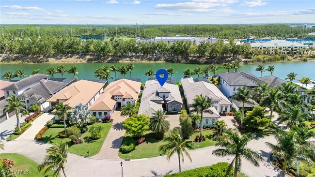 property at 11813 Via Cassina Ct