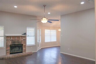 415 Wesley Ln in Duncanville, TX - Building Photo - Building Photo