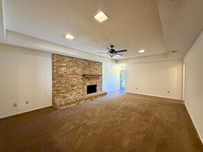 6804 Old Briarstown Dr in Waco, TX - Building Photo - Building Photo