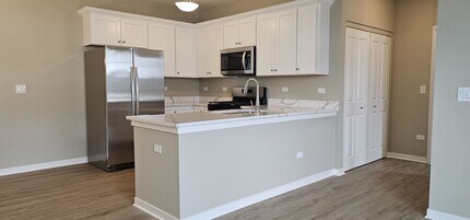 222 Timber Ridge Ct in Joliet, IL - Building Photo - Building Photo
