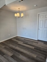 1985 Millcreek Dr in Virginia Beach, VA - Building Photo - Building Photo