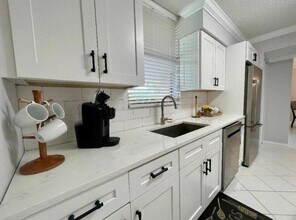 2255 Lindell Blvd in Delray Beach, FL - Building Photo - Building Photo