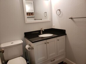 1453 Neotomas Ave in Santa Rosa, CA - Building Photo - Building Photo