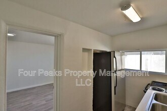 102 E Hatcher Rd in Phoenix, AZ - Building Photo - Building Photo